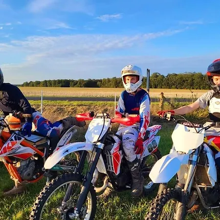 Au Haras D'agathe Et Ses Princes * Les Barils