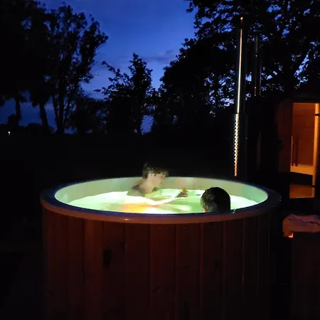 Au Haras D'agathe Et Ses Princes Holiday home Les Barils